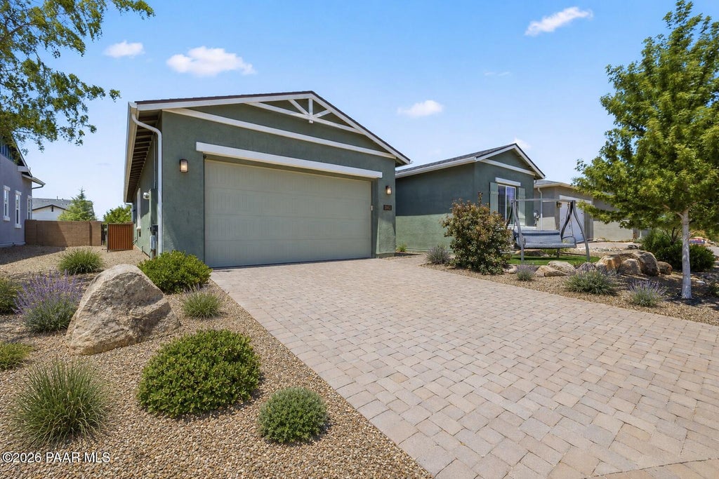 Photo of 6864 Golden Tree Drive, Prescott, AZ 86305 (MLS # 1084223)