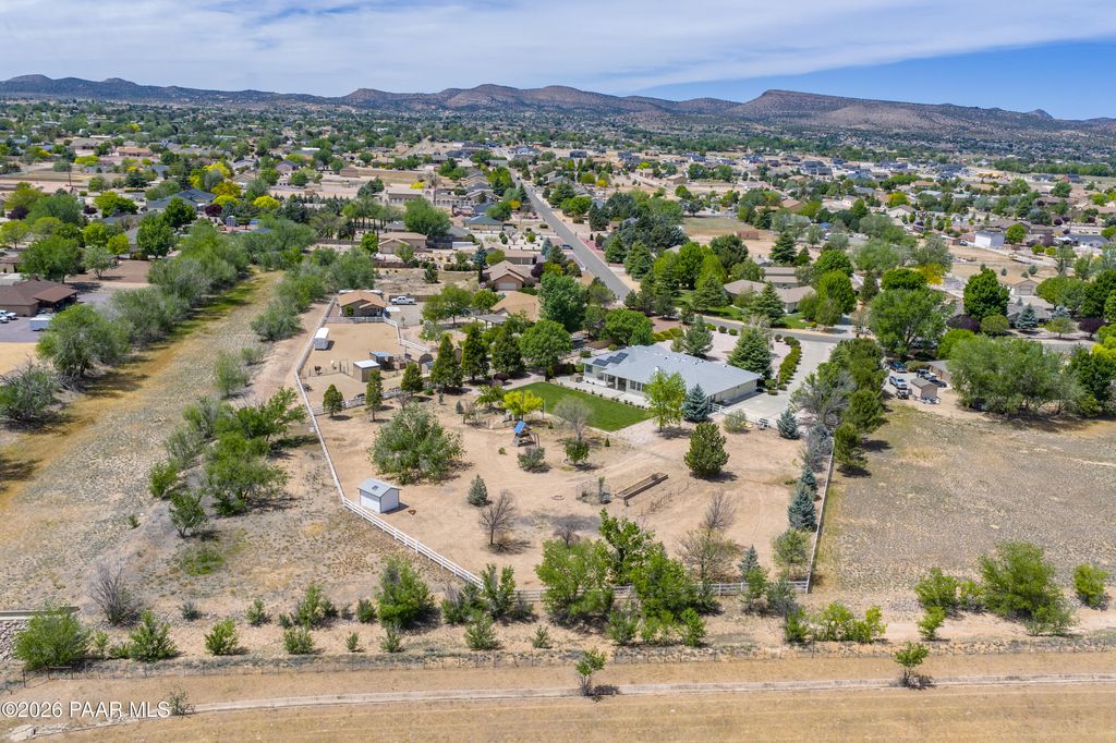 Photo of 926 W Talia Way, Chino Valley, AZ 86323 (MLS # 1081757)