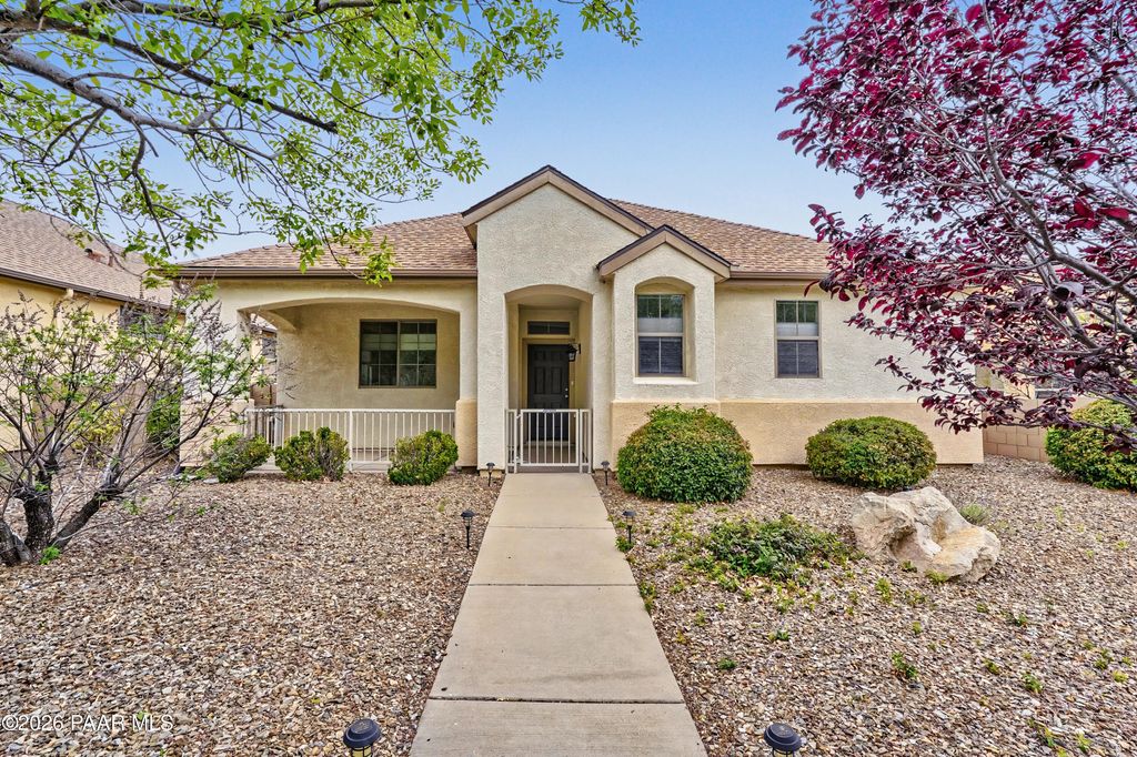 Photo of 7912 E Crimsonfire Road, Prescott Valley, AZ 86314 (MLS # 1080681)