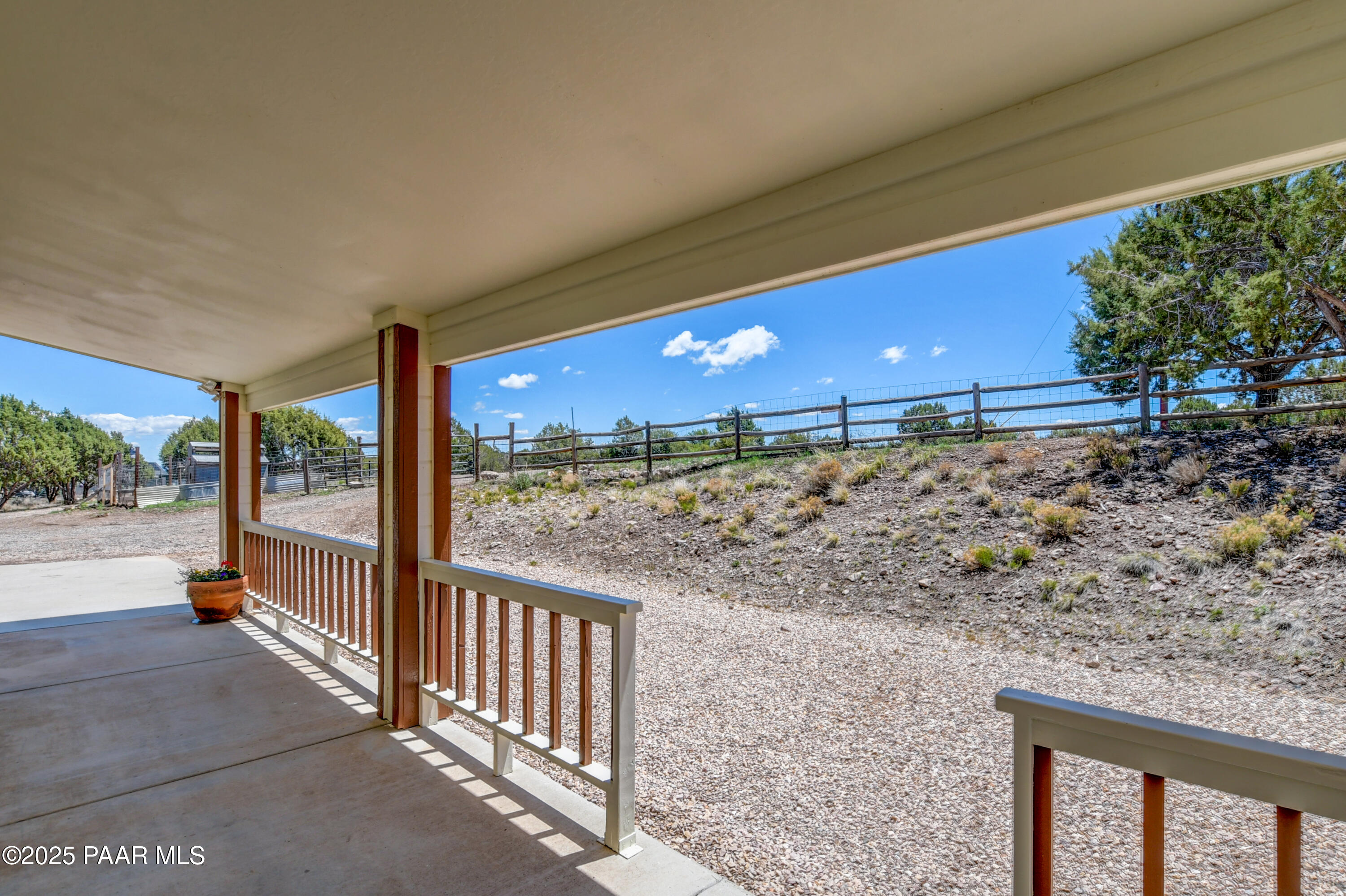 4470 W Sullivan Buttes