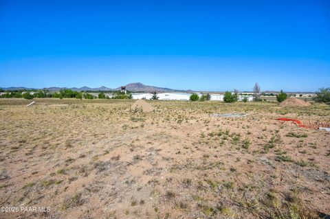 Photo of 2208 Cirrus Drive, Prescott, AZ 86301 (MLS # 1082942)