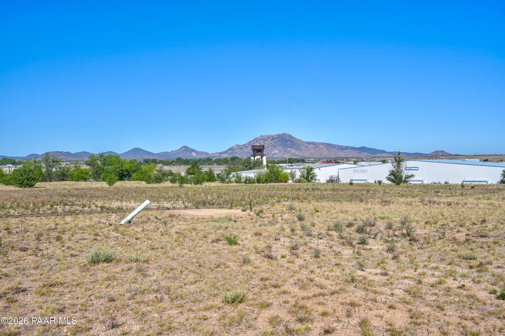 Photo of 2208 Cirrus Drive, Prescott, AZ 86301 (MLS # 1082942)
