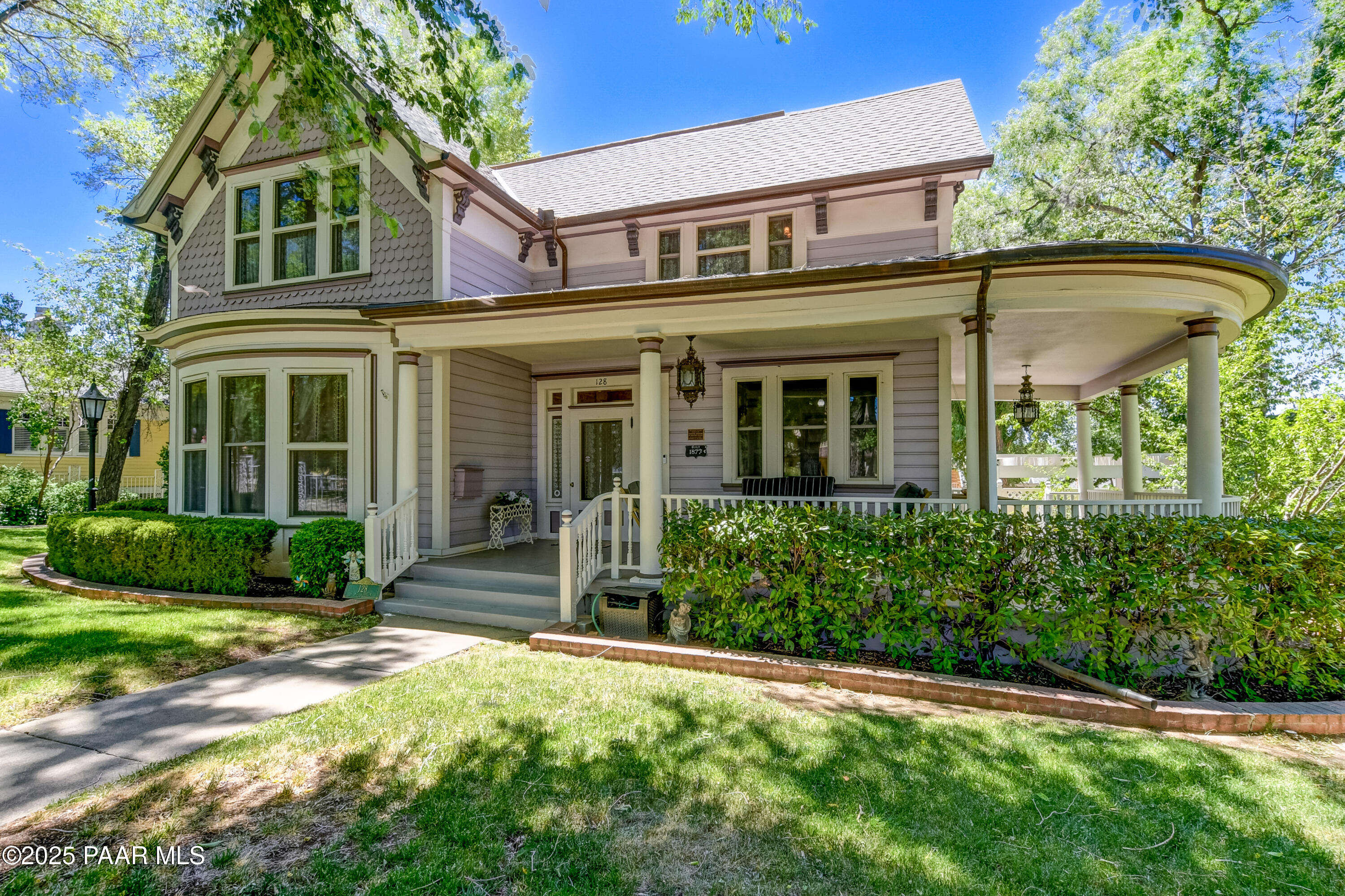 128 S Mt Vernon Avenue