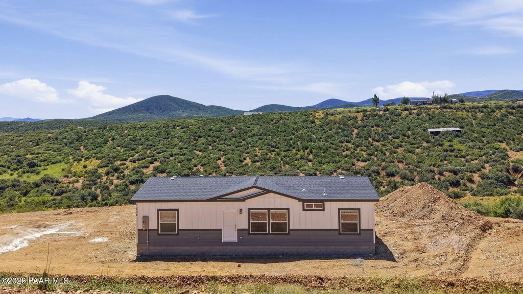 Photo of 10355 E Powerline Road, Dewey-Humboldt, AZ 86327 (MLS # 1085007)