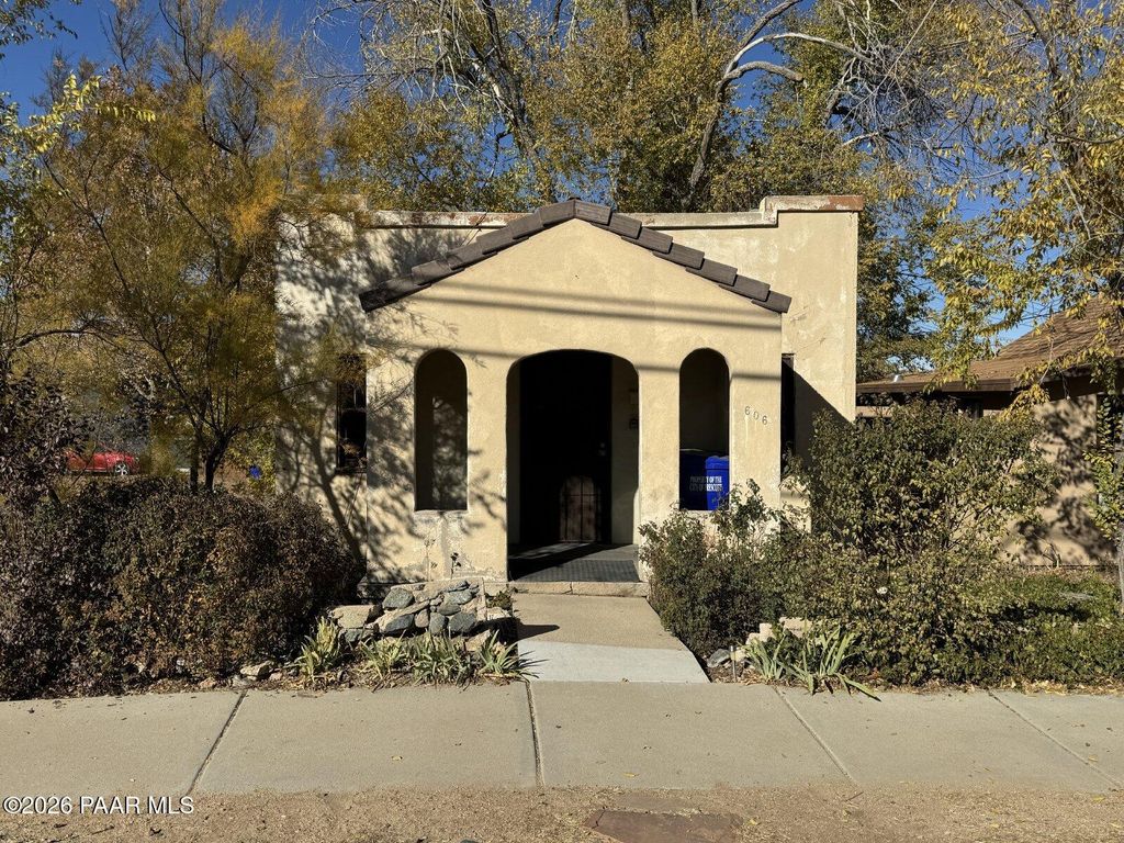 Photo of 606 E Willis Street, Prescott, AZ 86301 (MLS # 1082334)