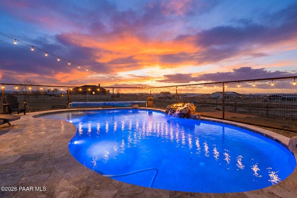 Photo of 8350 N Covered Wagon Trail, Prescott Valley, AZ 86315 (MLS # 1079145)