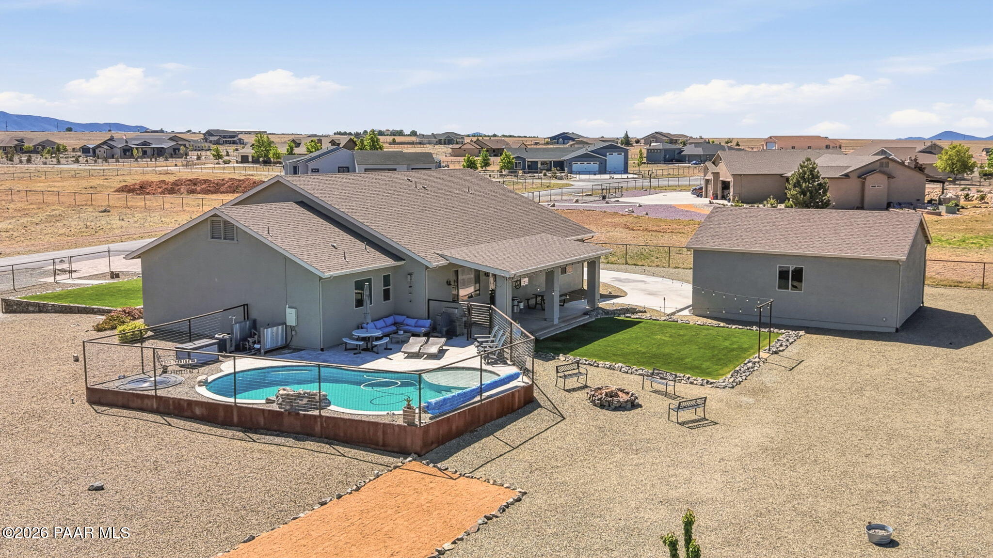8350 N Covered Wagon Trail