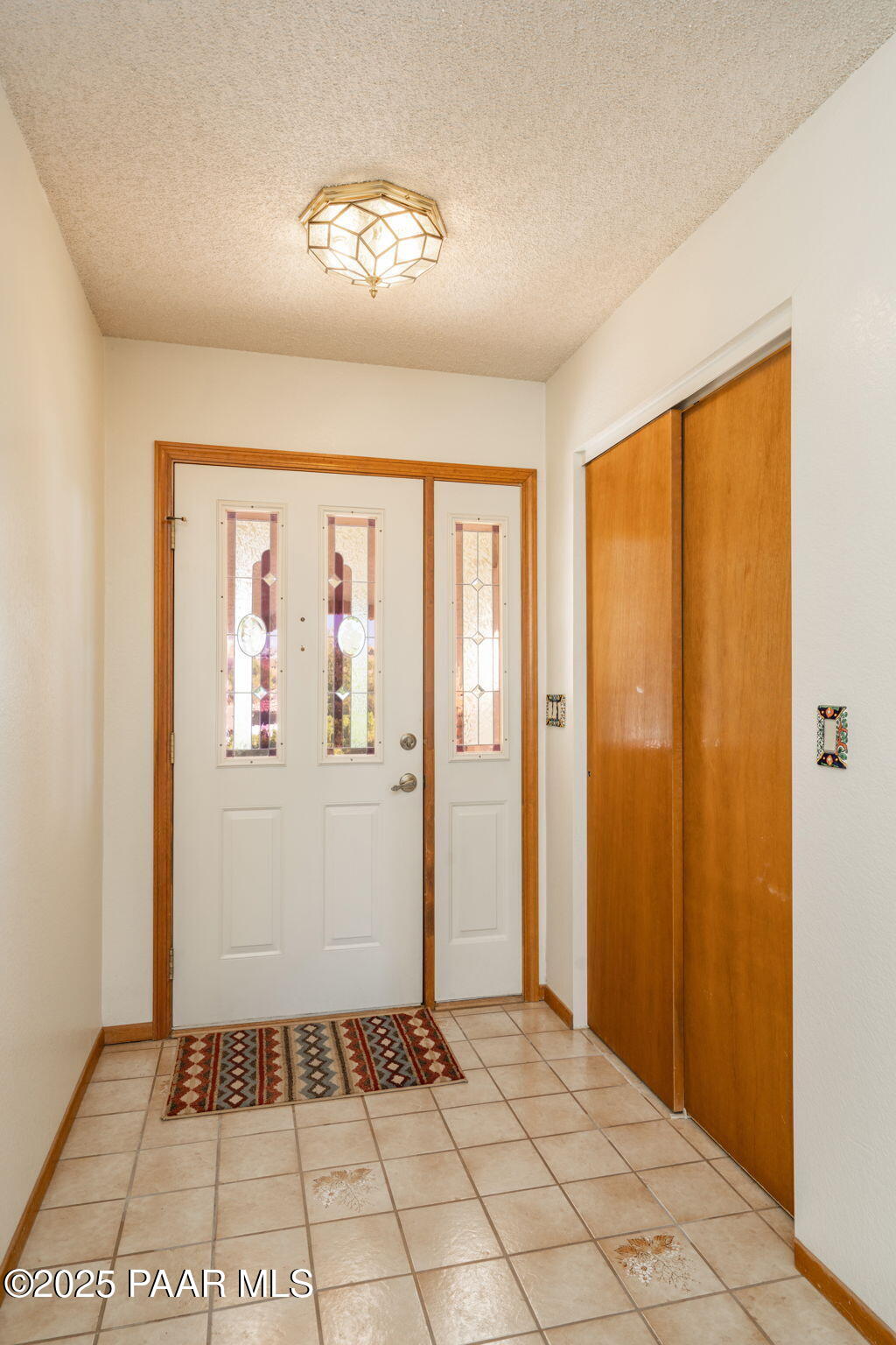 1078 N Broken Wagon Trail