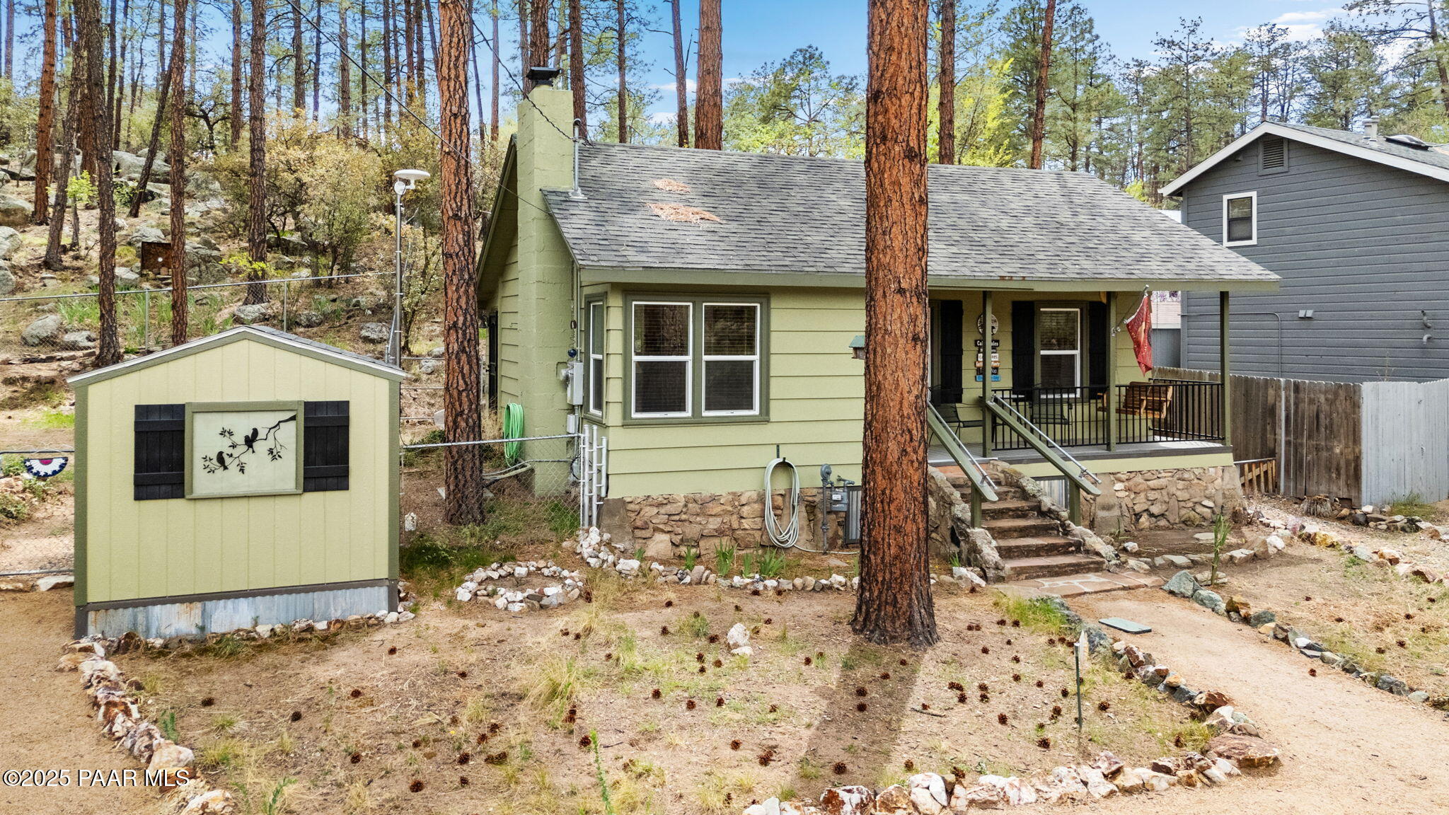 805 Canyon Drive