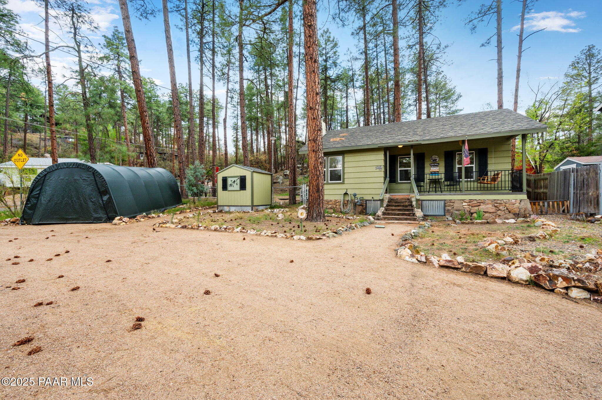 805 Canyon Drive