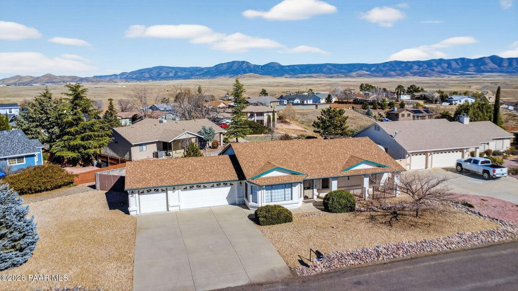 Photo of 4811 N Towago Circle, Prescott Valley, AZ 86314 (MLS # 1079288)