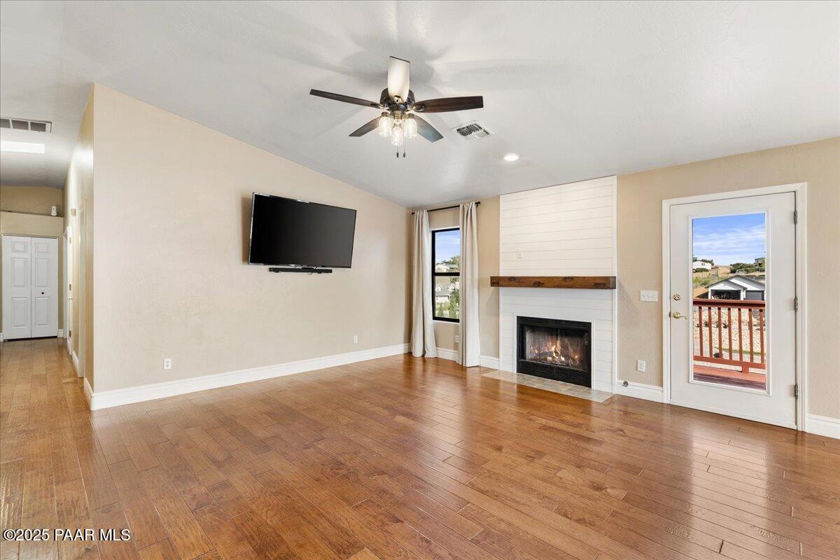 9860 E Catalina Drive