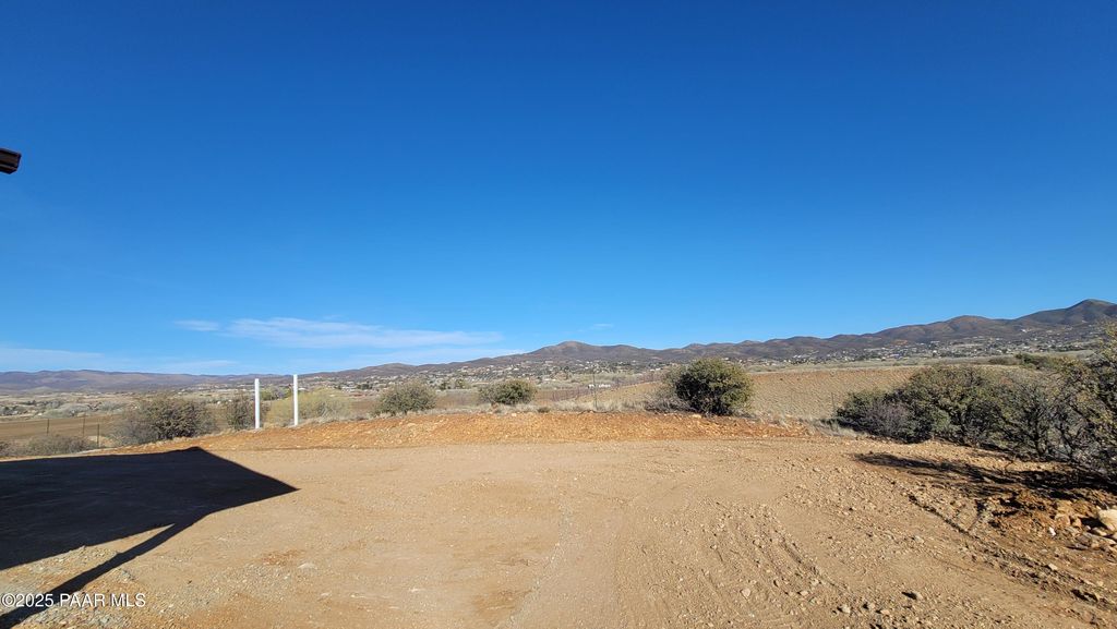 Photo of 12280 E Brody Trail, Dewey-Humboldt, AZ 86327 (MLS # 1078424)