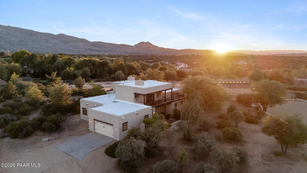 Photo of 2715 W Green Brier Drive, Prescott, AZ 86305 (MLS # 1082509)