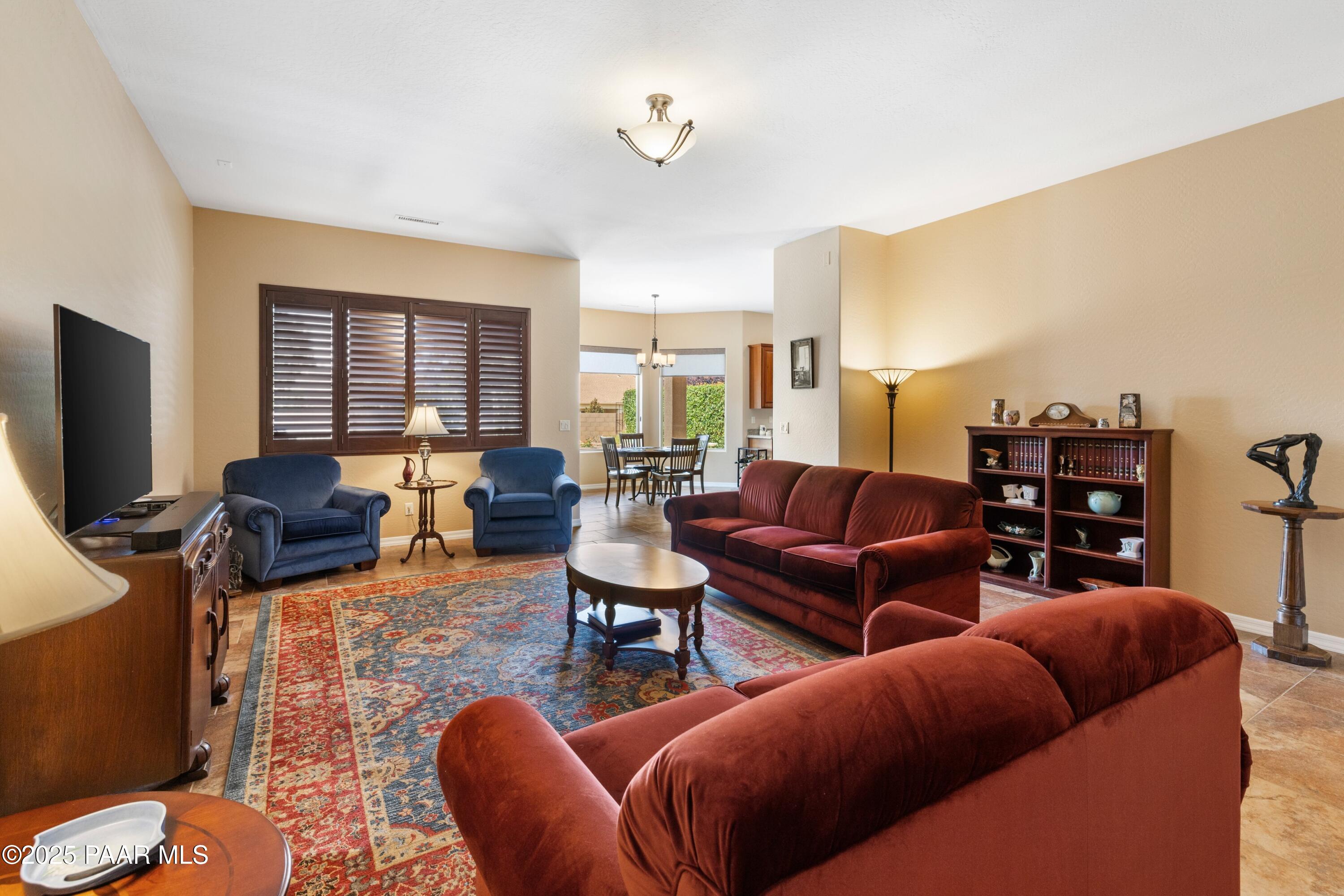 6582 E Farmstead Road