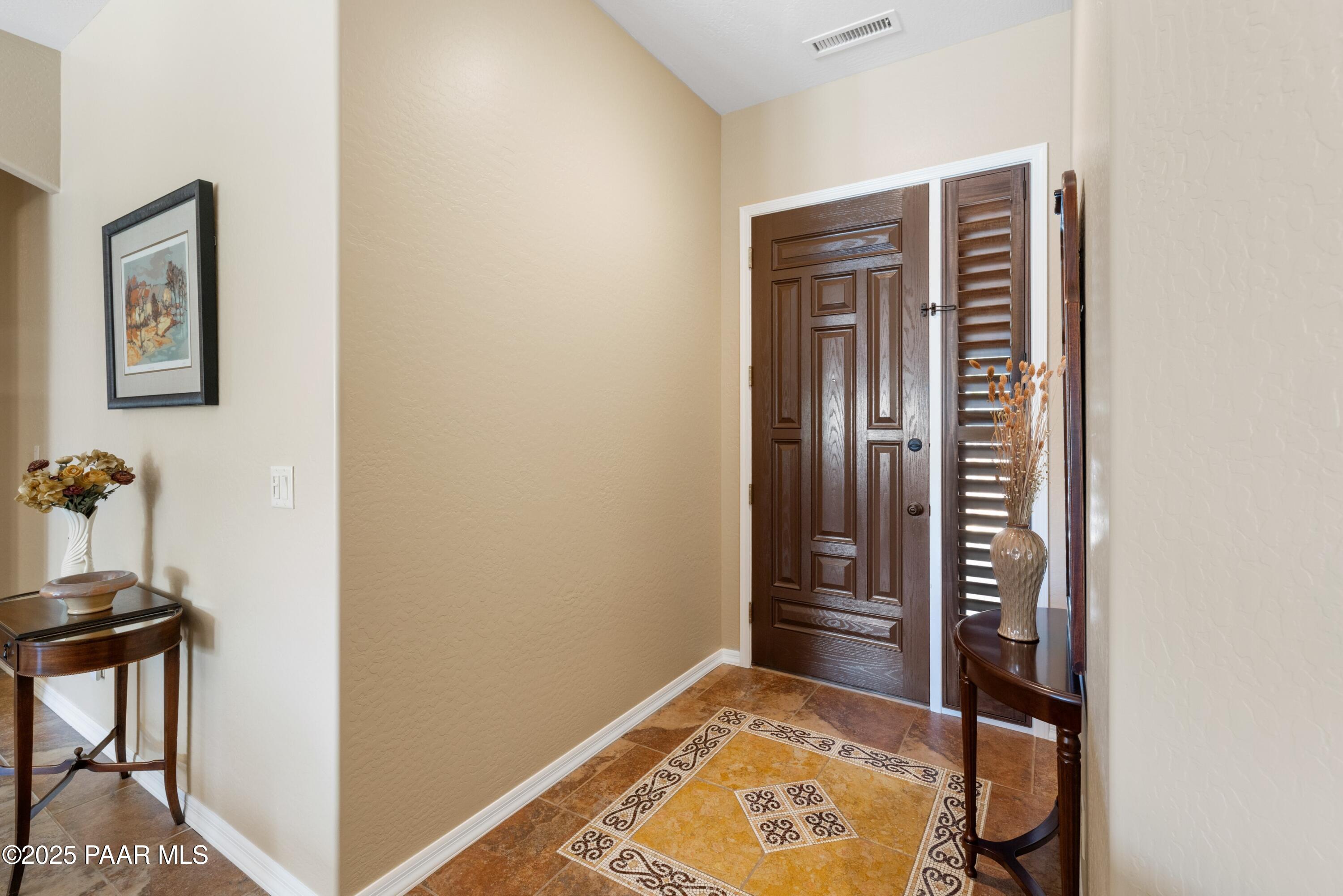 6582 E Farmstead Road