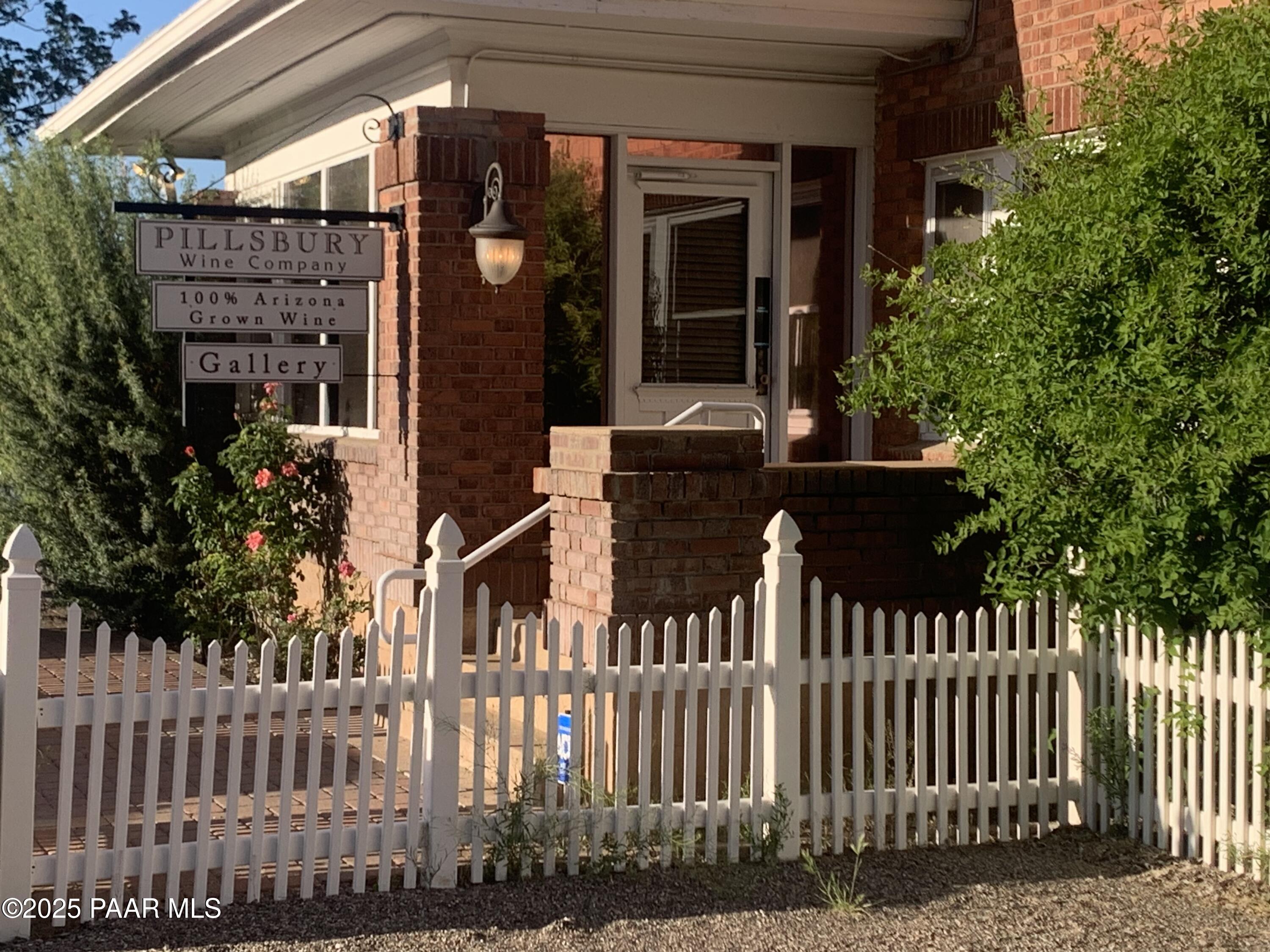 315 S Willard Street