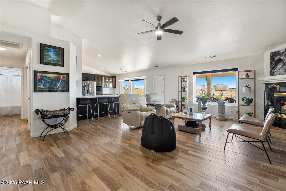 7675 E Lizzy Lane
