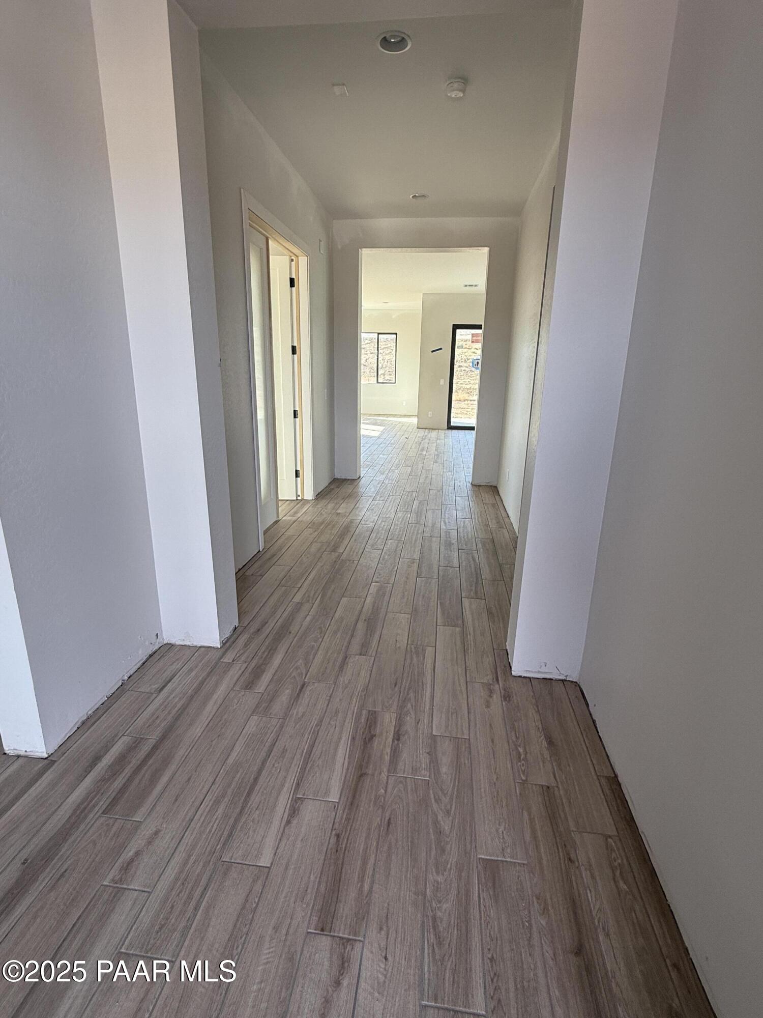 5685 E Blackburn Court