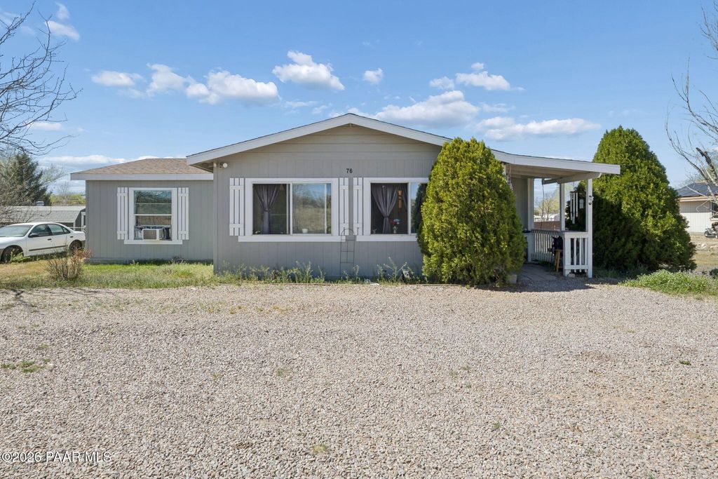 Photo of 76 Railroad Avenue, Chino Valley, AZ 86323 (MLS # 1080564)