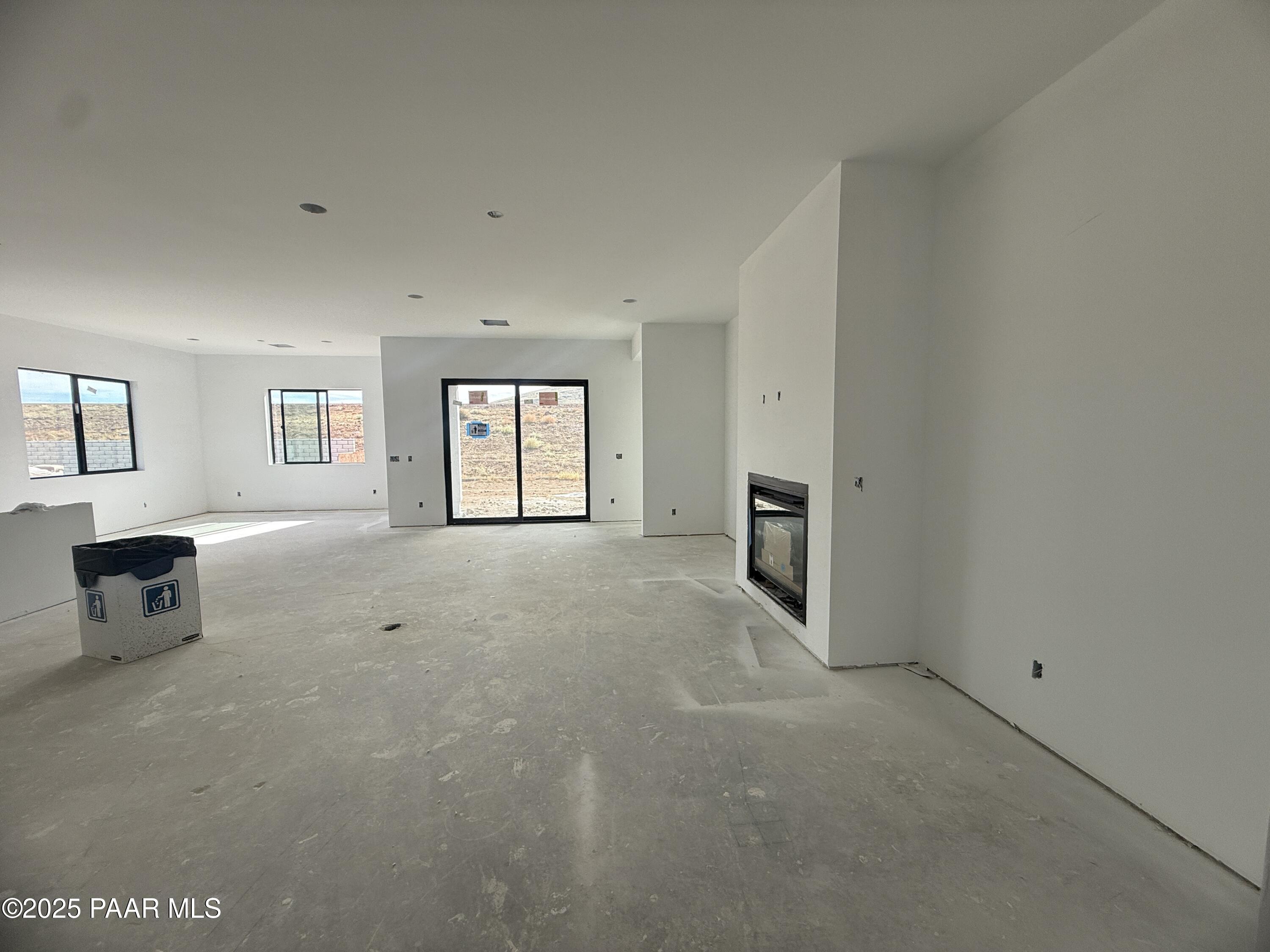 5677 E Blackburn Court