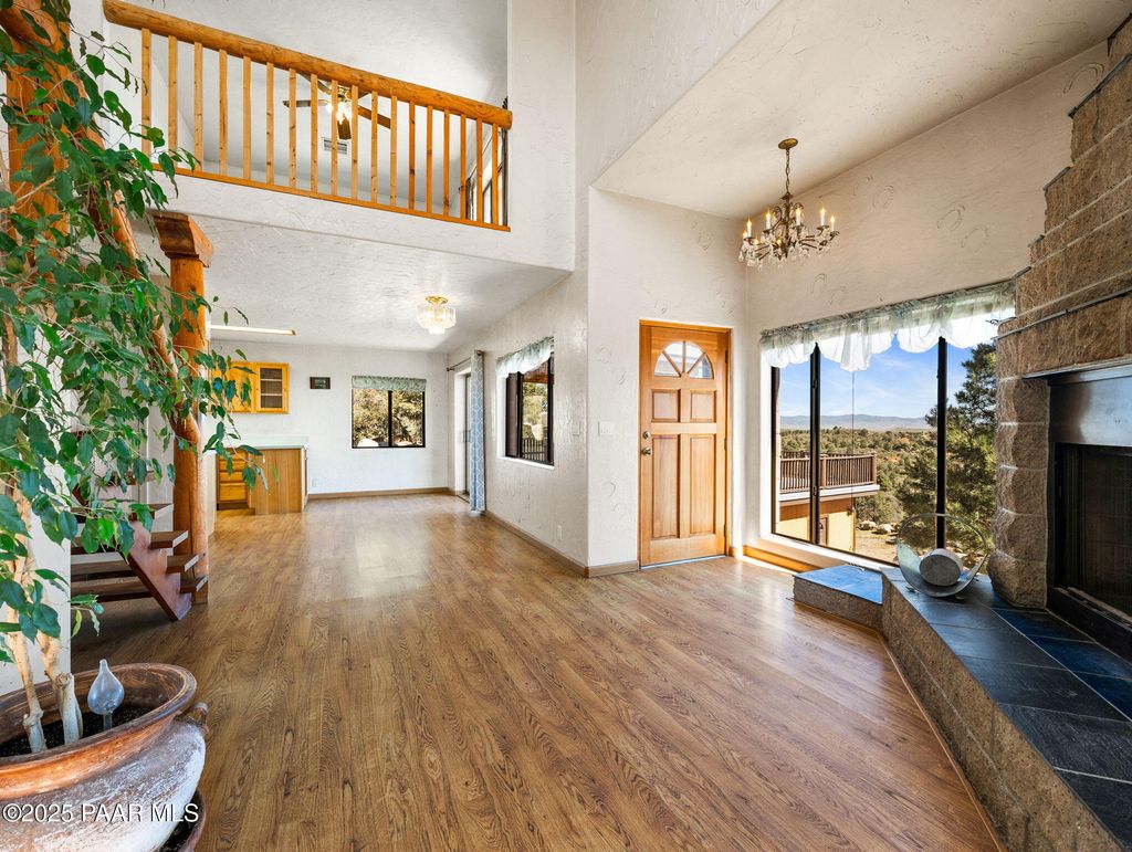 Photo of 18205 W Buckhorn Drive, Peeples Valley, AZ 86332 (MLS # 1077101)