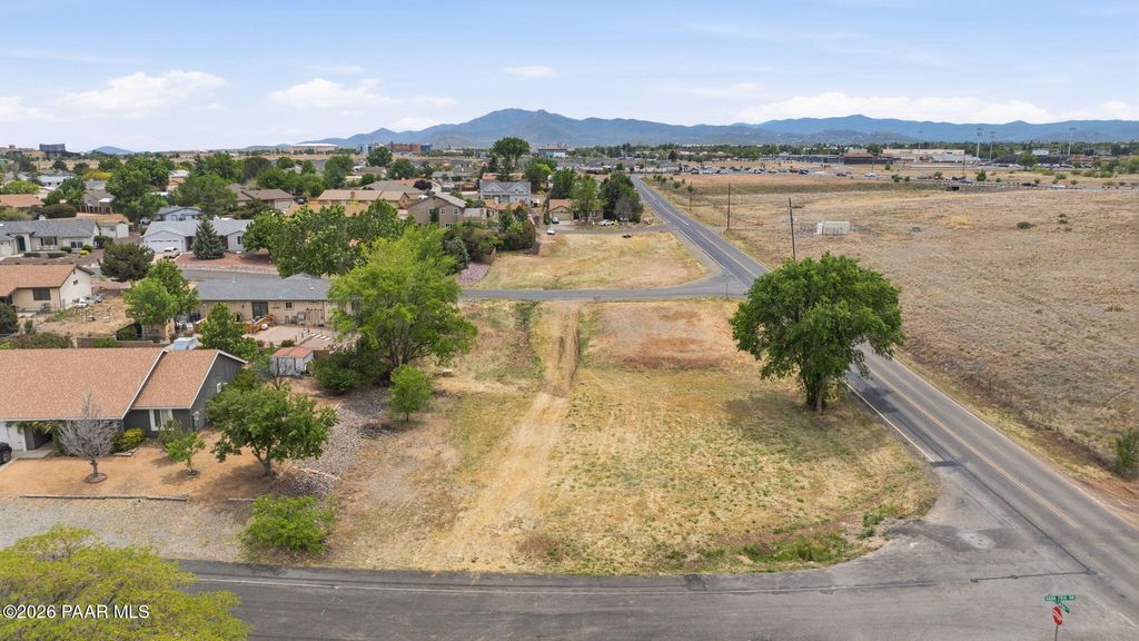 Photo of 4251 N Agua Fria Drive, Prescott Valley, AZ 86314 (MLS # 1081939)