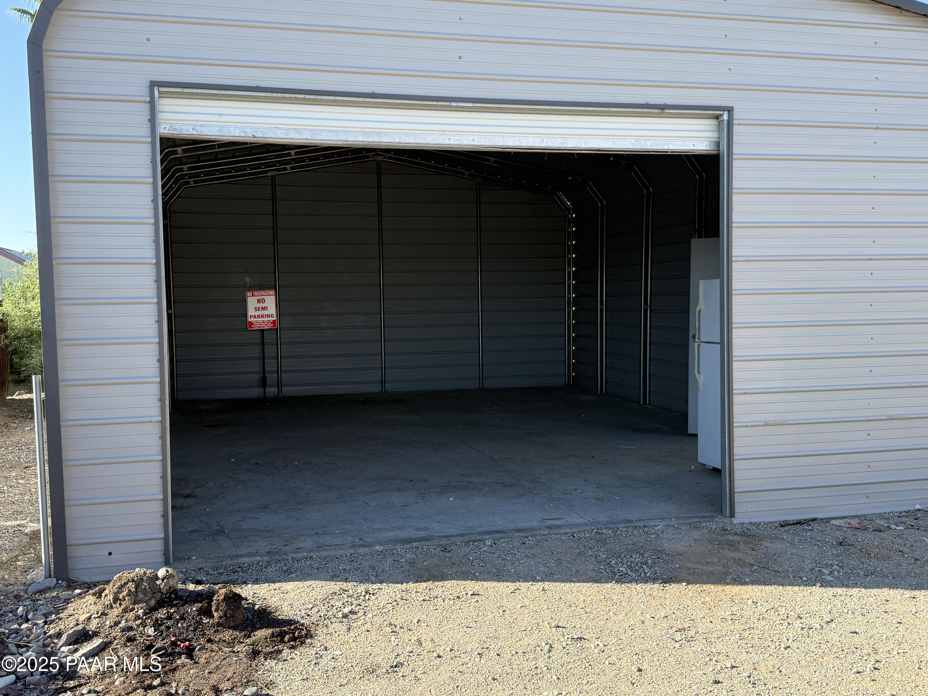 865 W Mountain View Lane