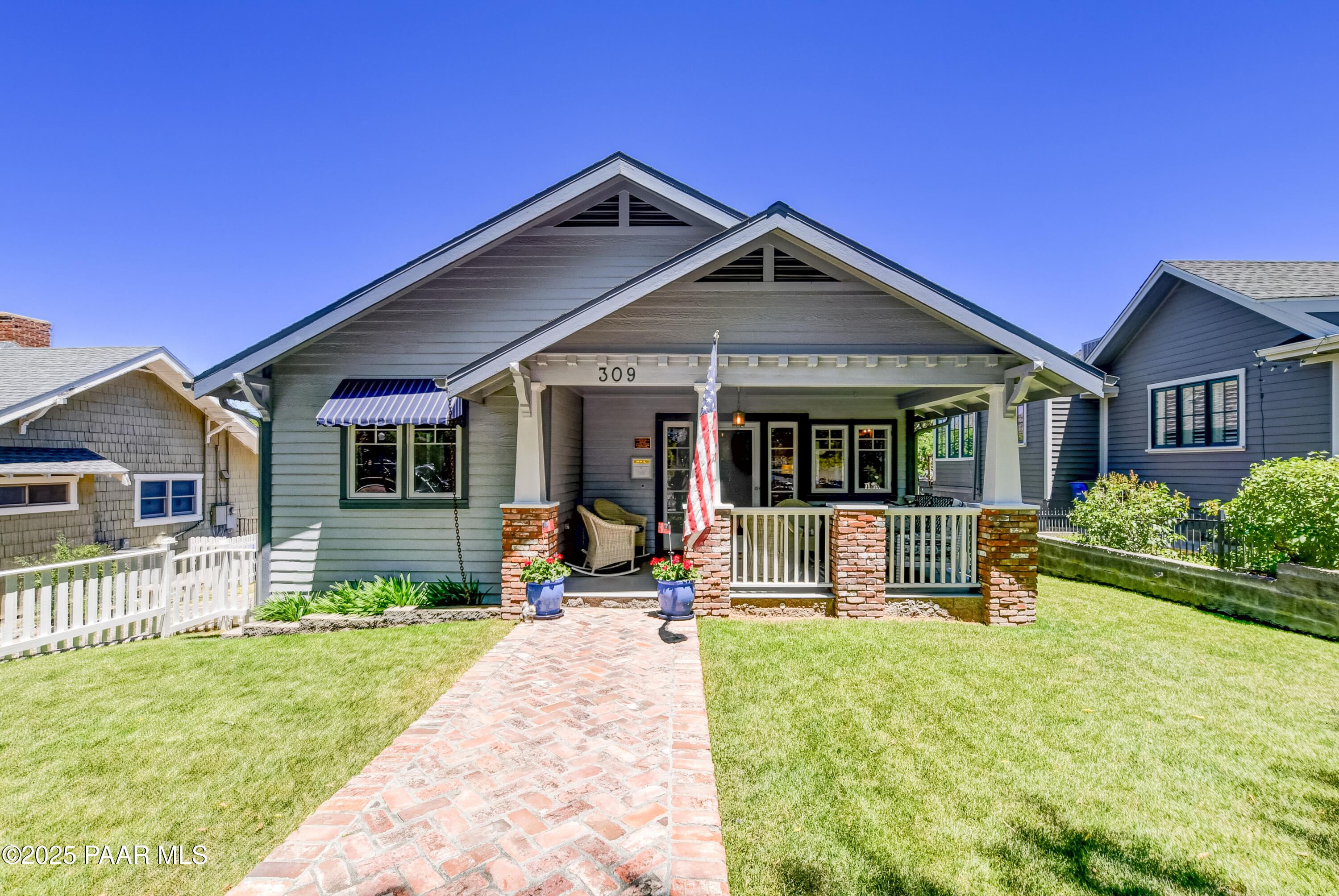 309 S Mount Vernon Avenue
