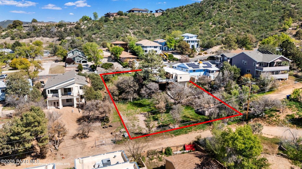 Photo of 426 S Alarcon Street, Prescott, AZ 86303 (MLS # 1081160)