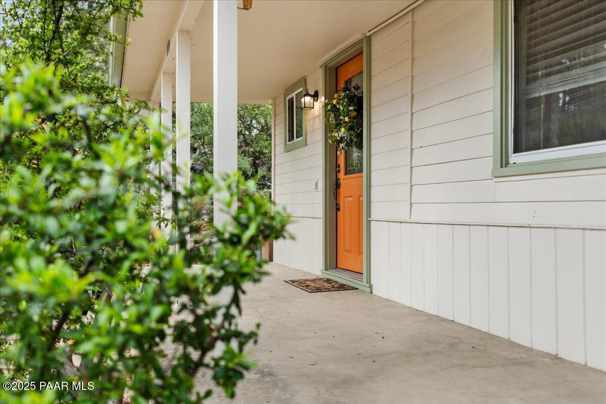 1710 Thumb Butte Road