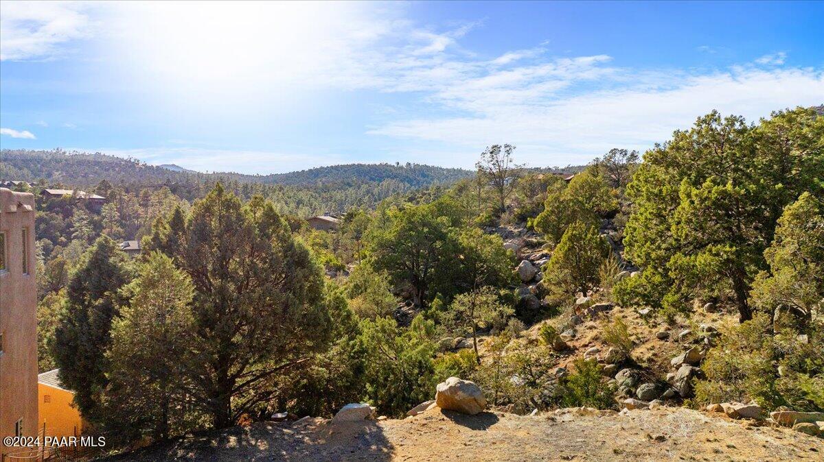 320 Skyline Drive
