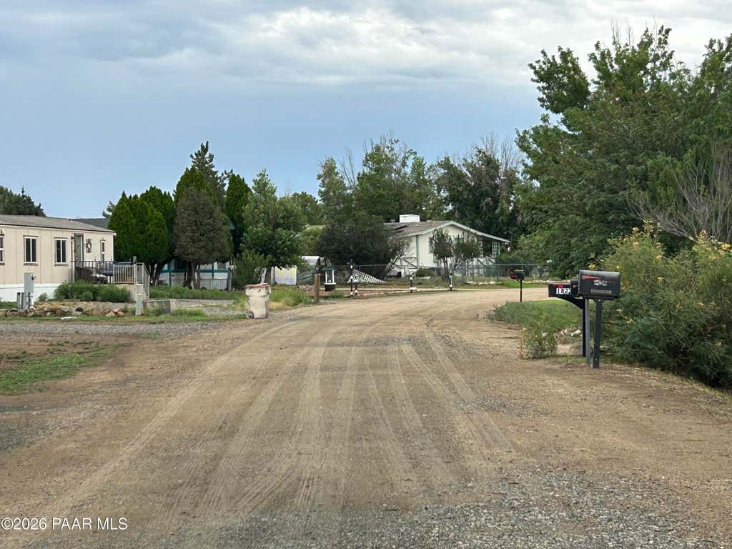 Photo of 18318 S Frontier Road, Peeples Valley, AZ 86332 (MLS # 1084388)
