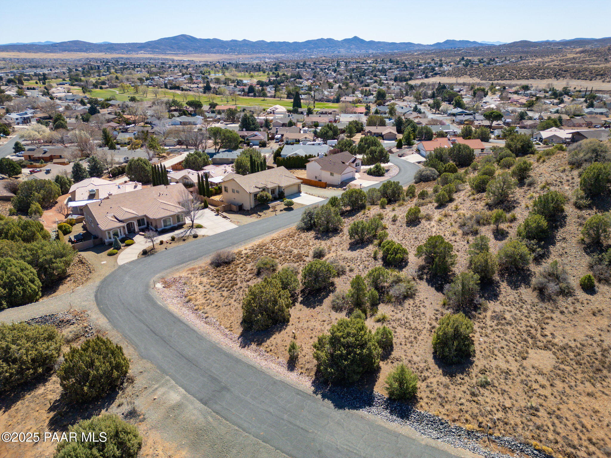 1424 N Rustlers Roost