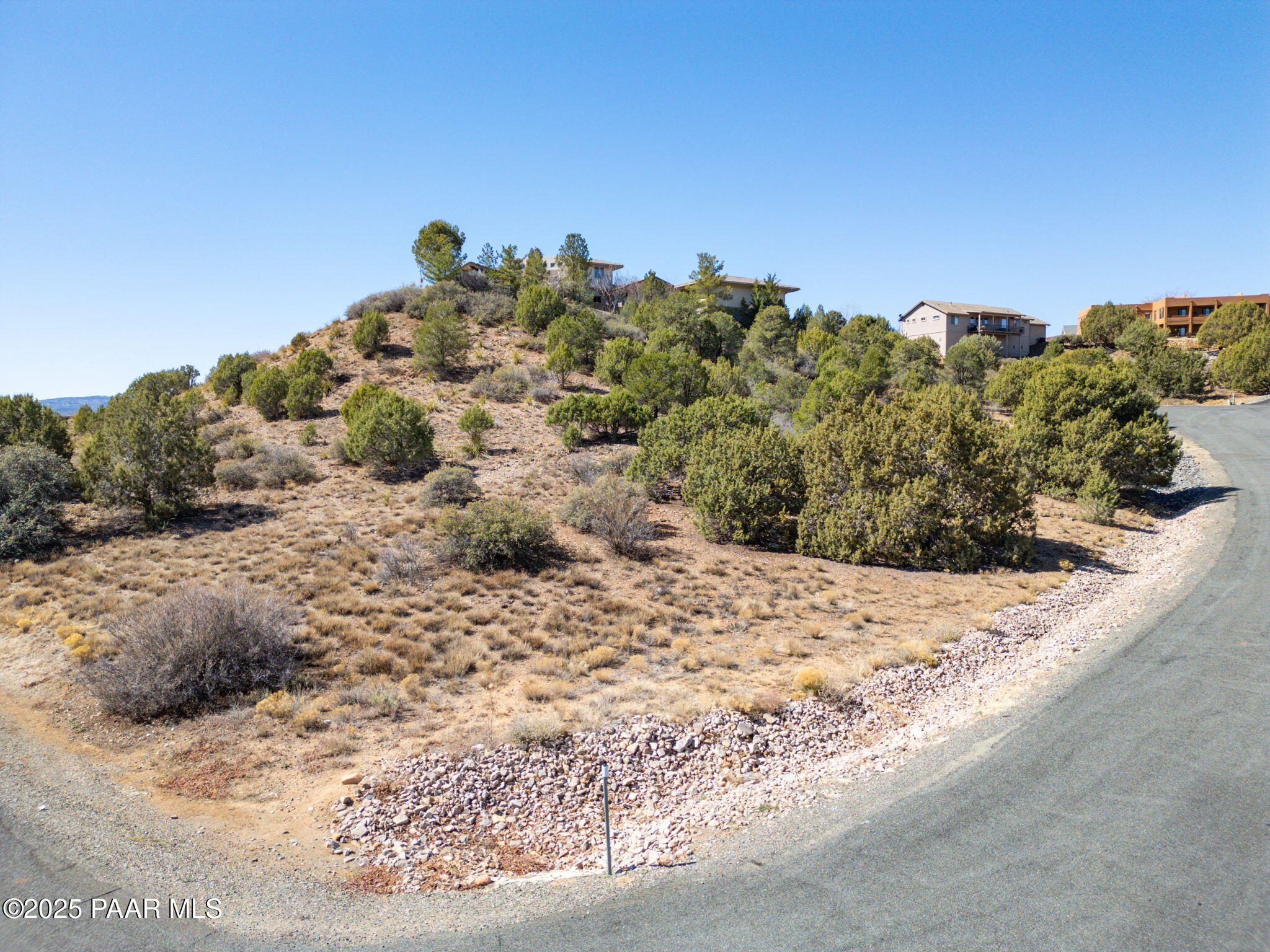 1424 N Rustlers Roost