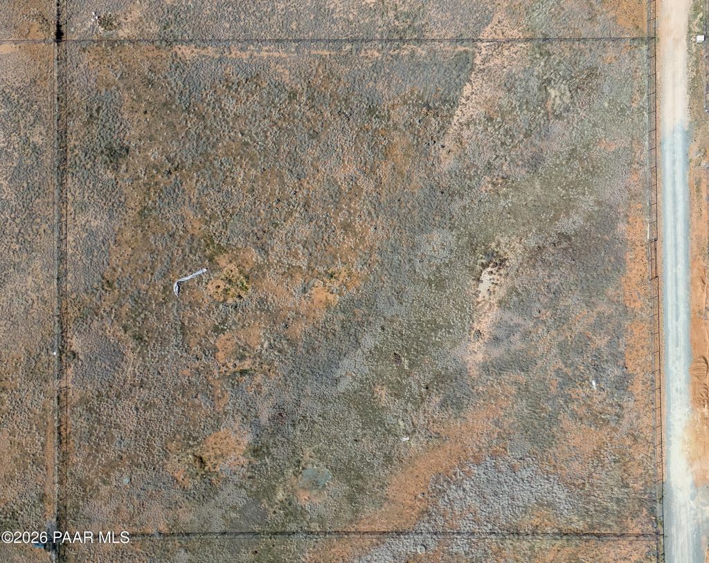 Photo of 98 E Livery Lane, Prescott Valley, AZ 86315 (MLS # 1080070)