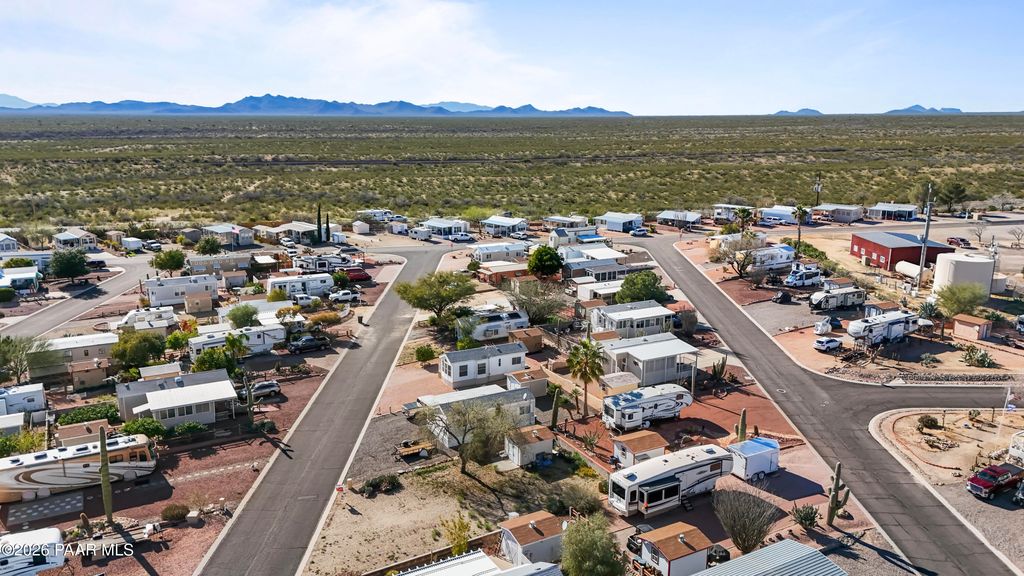 Photo of 21312 W Shalako Lane, Congress, AZ 85332 (MLS # 1079947)