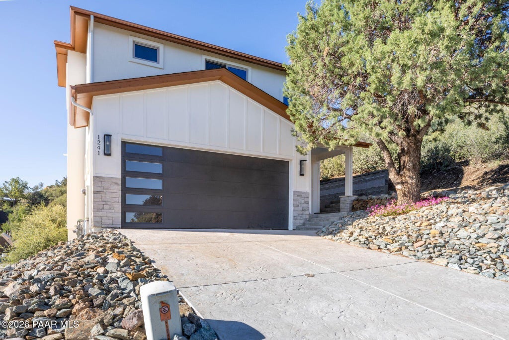 Photo of 1241 Jordin Drive, Prescott, AZ 86303 (MLS # 1084546)