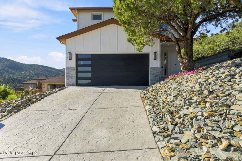 Photo of 1241 Jordin Drive, Prescott, AZ 86303 (MLS # 1084546)