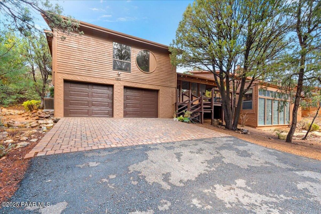 Photo of 1235 Haisley Road, Prescott, AZ 86303 (MLS # 1077955)