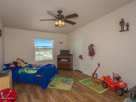 A home in Paulden