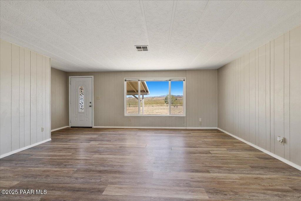 Photo of 1188 Liberty Lane, Chino Valley, AZ 86323 (MLS # 1077075)