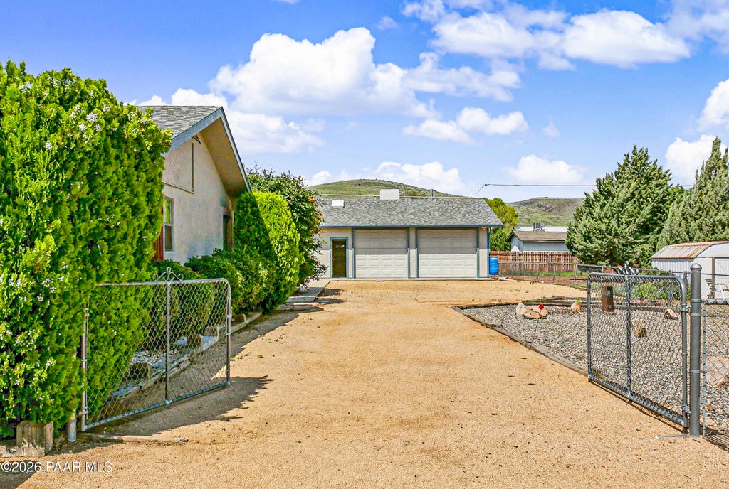 Photo of 3024 N Lynx Lake Drive, Prescott Valley, AZ 86314 (MLS # 1084333)
