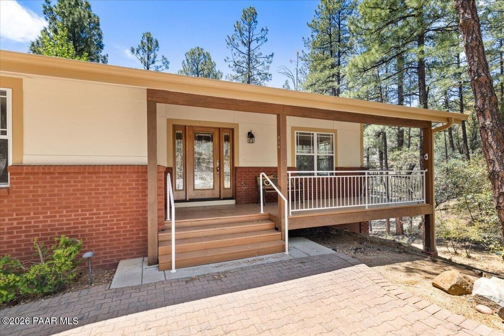Photo of 260 E Marapai Road, Prescott, AZ 86303 (MLS # 1081586)