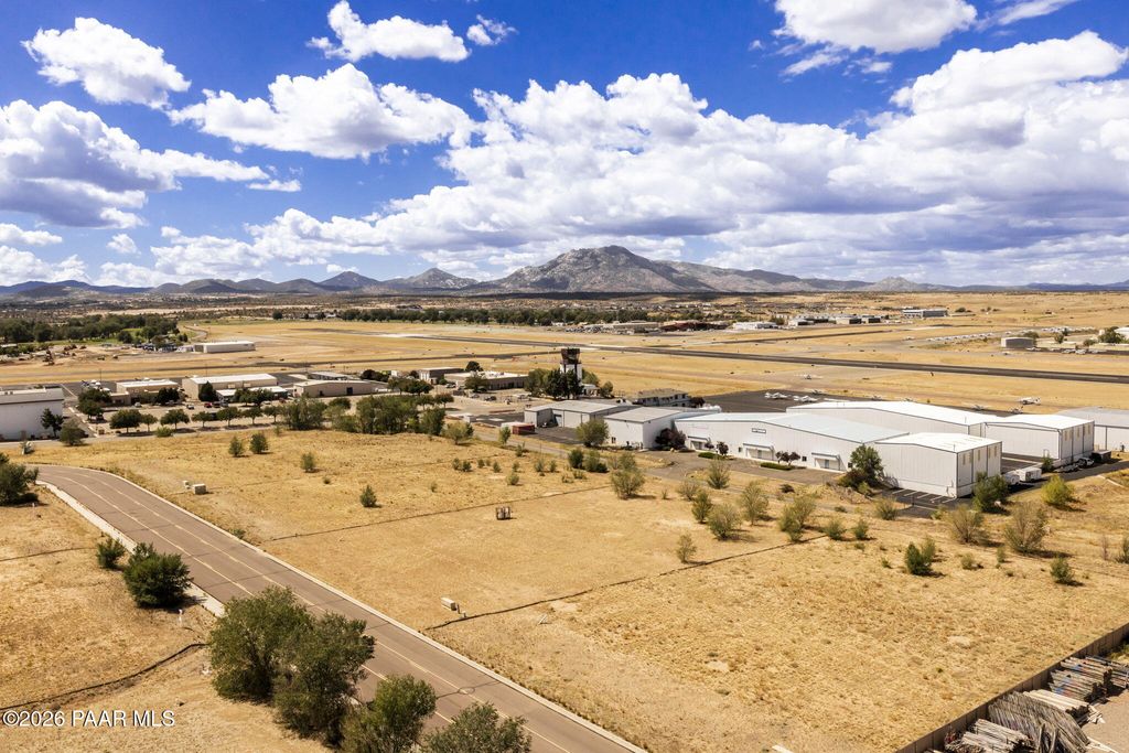 Photo of 2206 Cirrus Drive, Prescott, AZ 86301 (MLS # 1083836)
