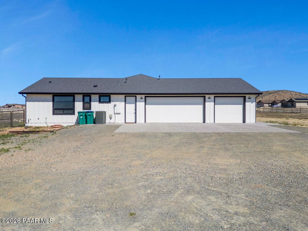 Photo of 11400 N St. Mathews Mountain Road, Prescott Valley, AZ 86315 (MLS # 1080157)