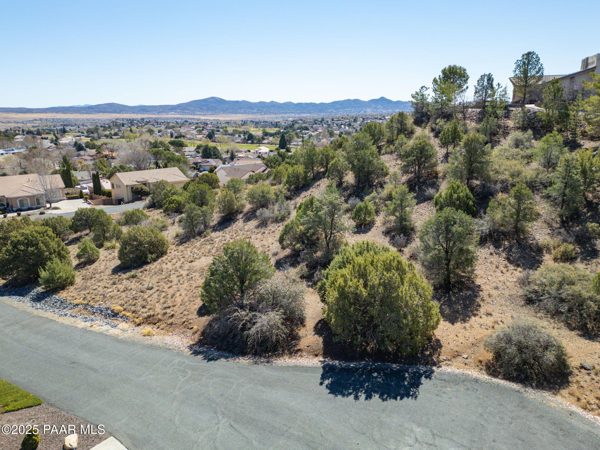 1426 N Rustlers Roost