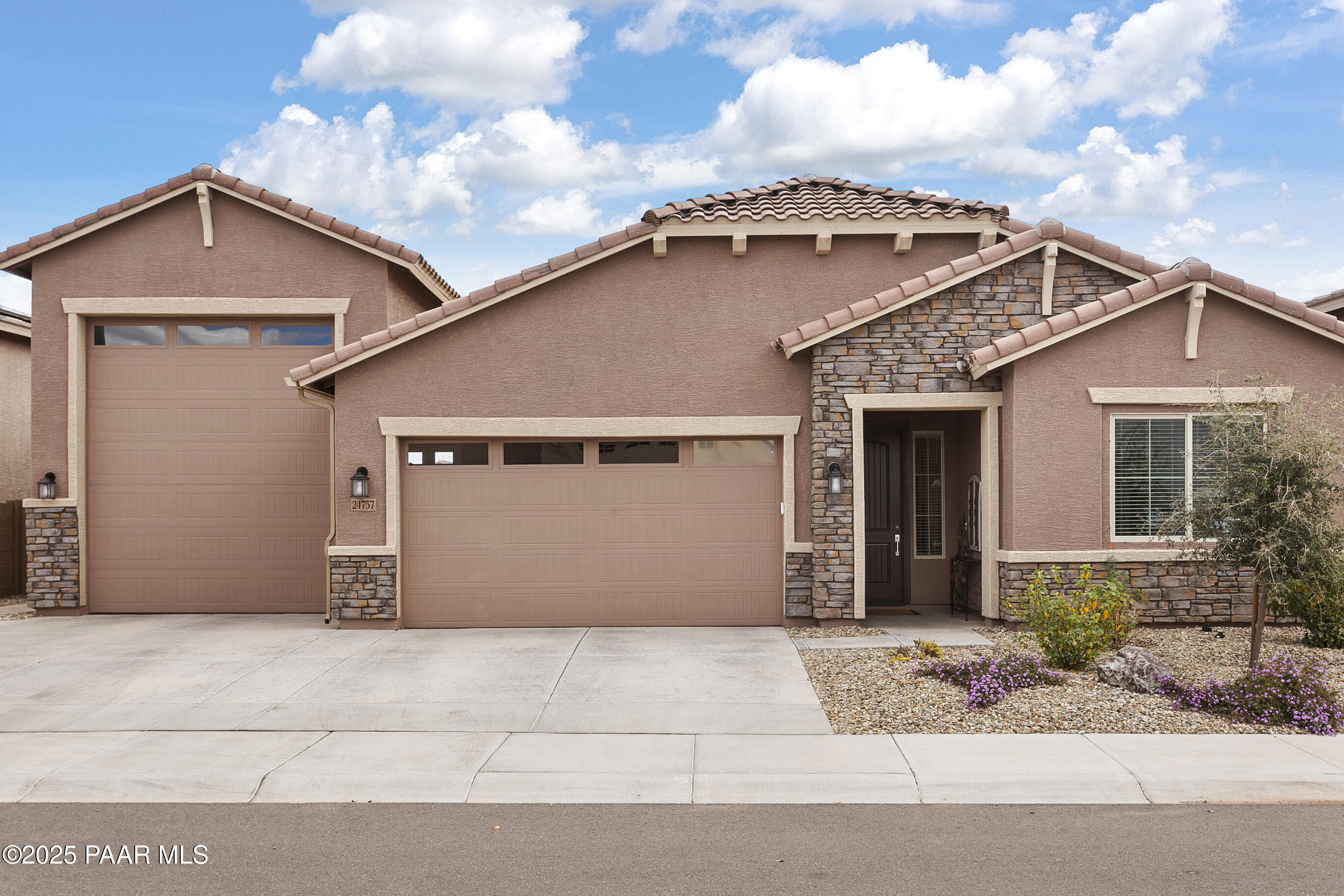 24757 N 175th Drive