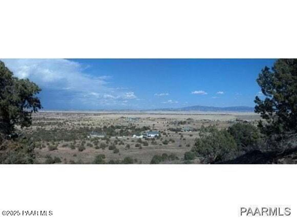 Photo of 3941 W Honey Lane, Chino Valley, AZ 86323 (MLS # 1078032)
