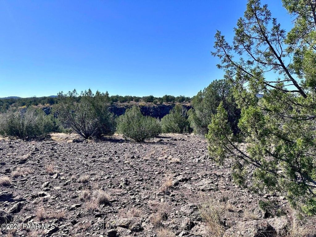 Photo of 145 SW Reckless Lane, Ash Fork, AZ 86320 (MLS # 1081620)